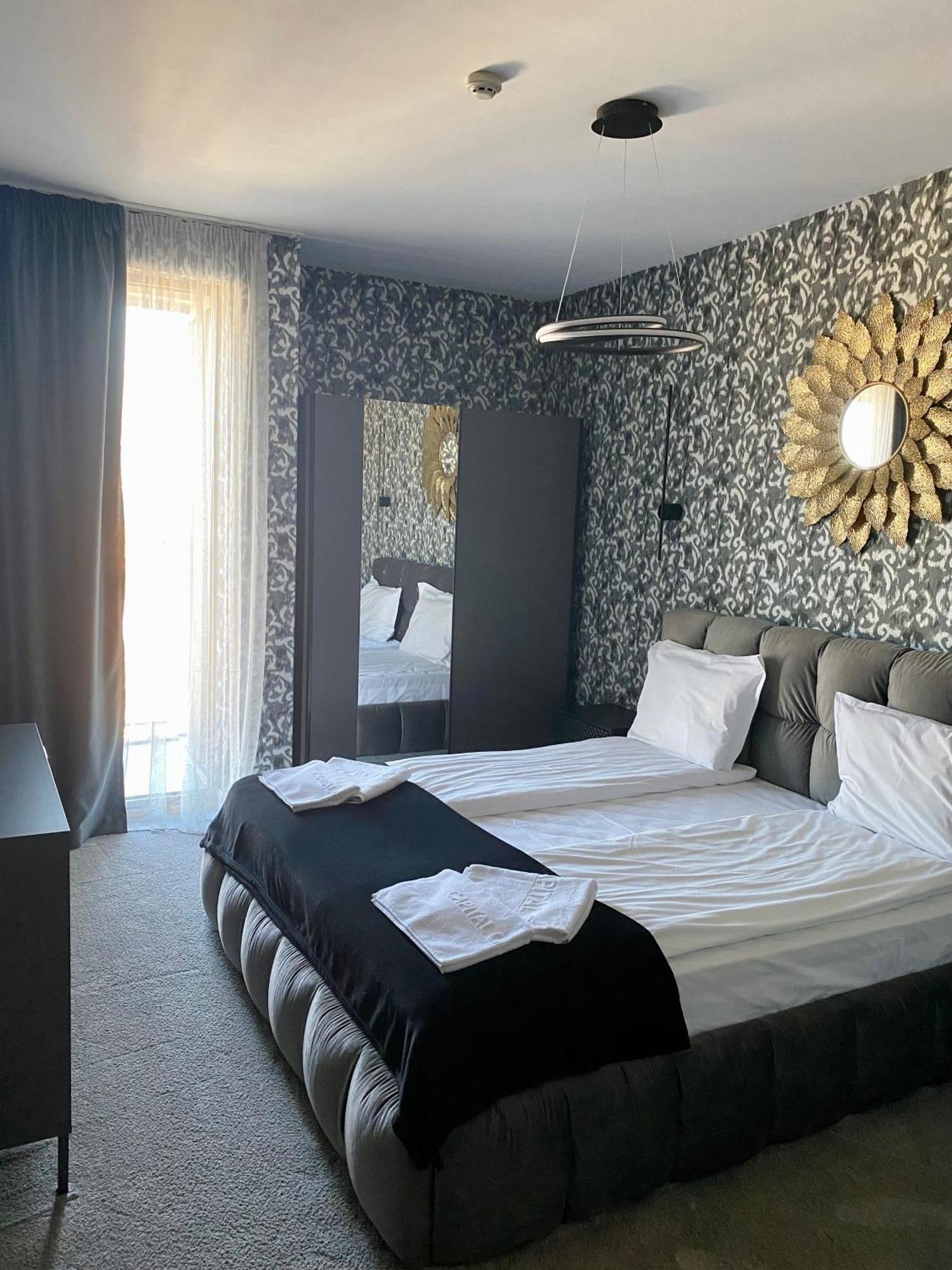 Capital City Center Apart Residence Plovdiv Exterior photo
